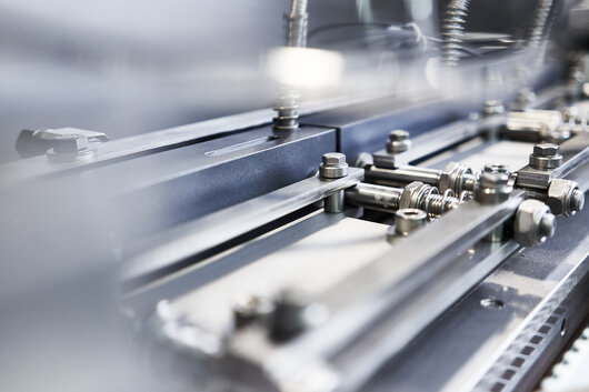 BAG CLOSING TECHNOLOGY